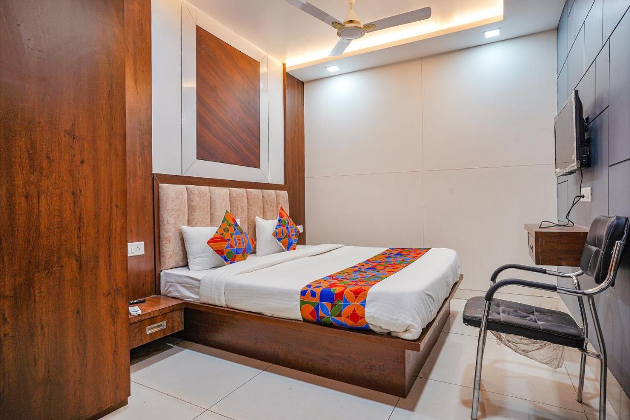 Fabhotel Coral Indore
