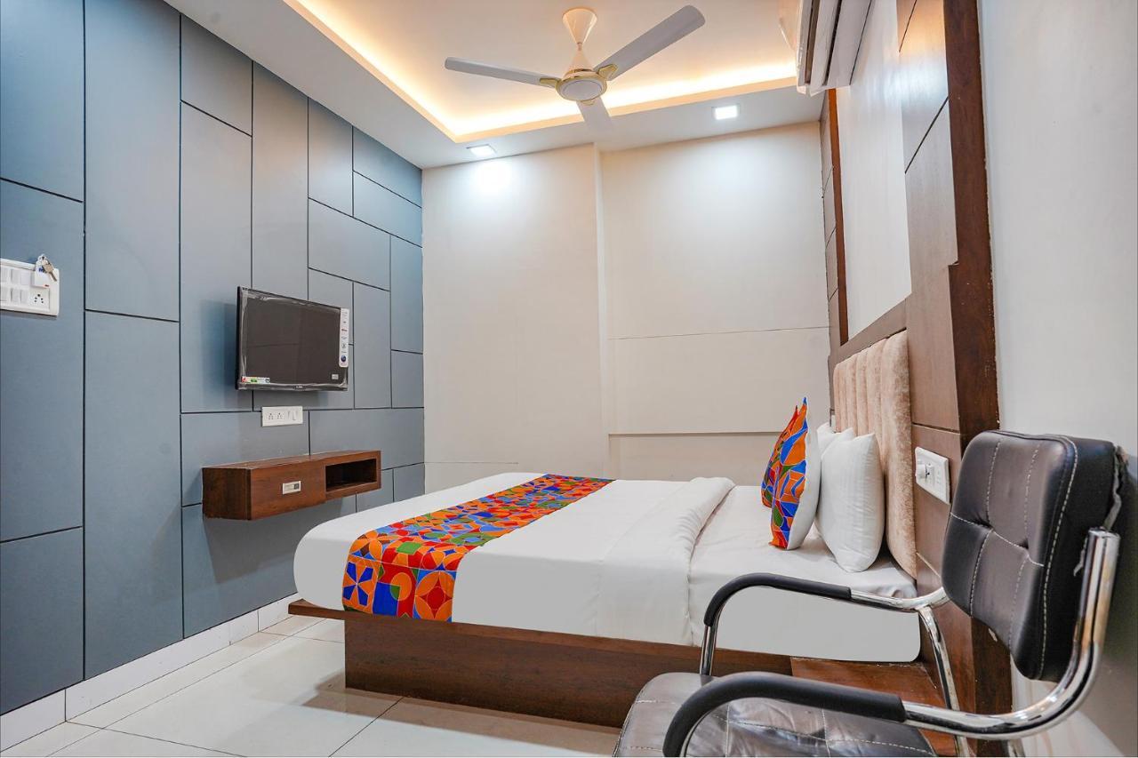Fabhotel Coral 3*