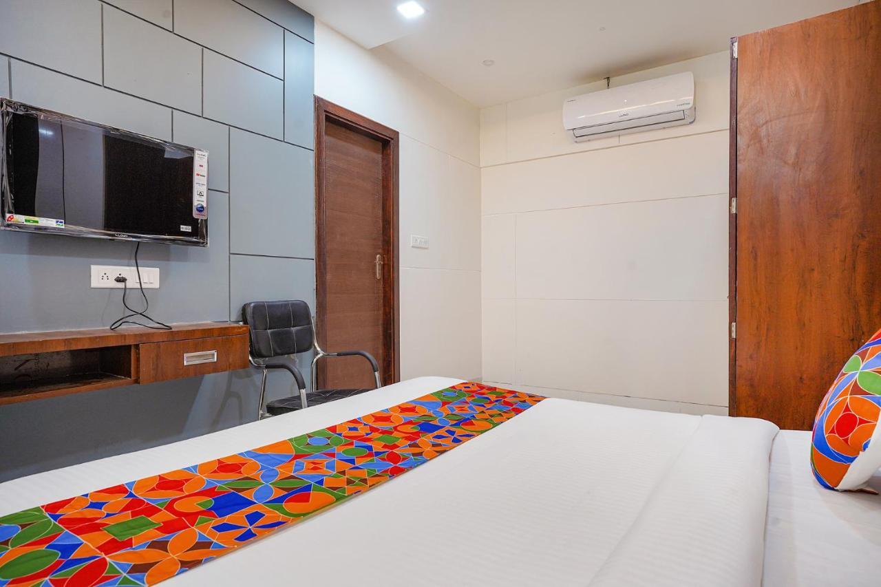 Fabhotel Coral Hotel 3*