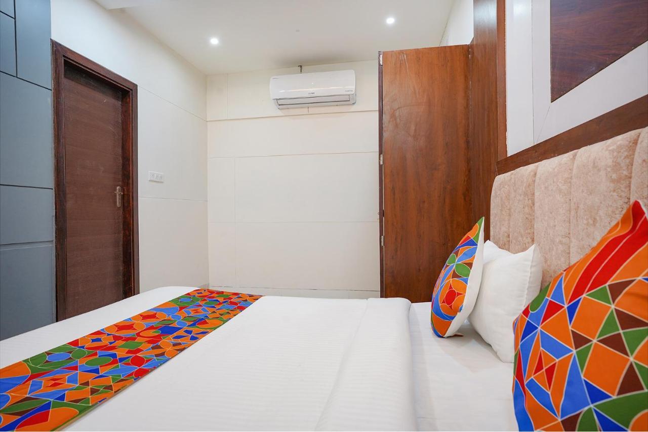 Fabhotel Coral Hotel 3*