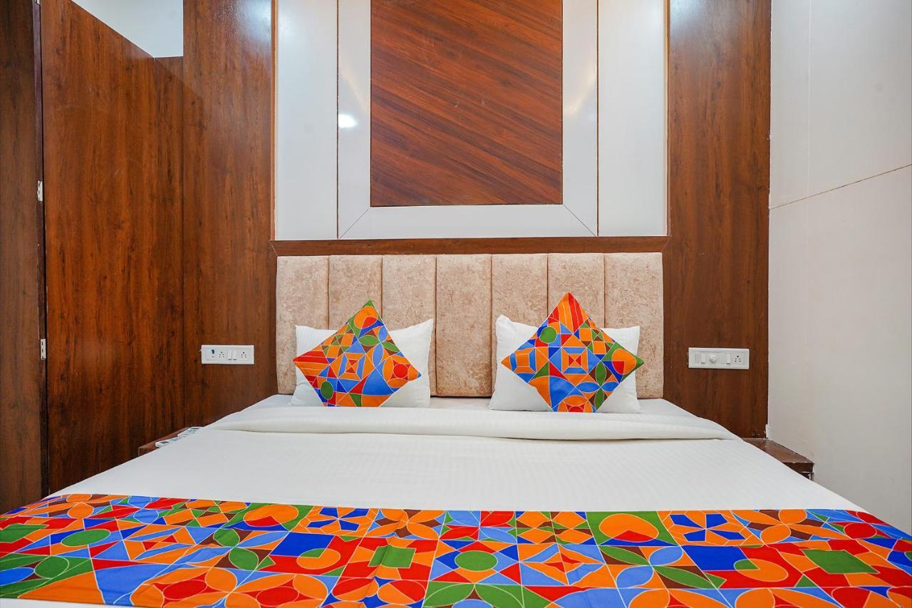 Fabhotel Coral Hotel 3*